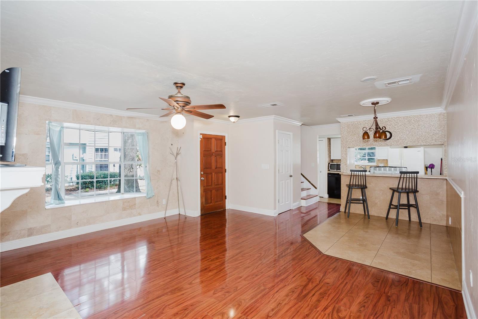 CARRIAGE HOUSE LANE - Residential