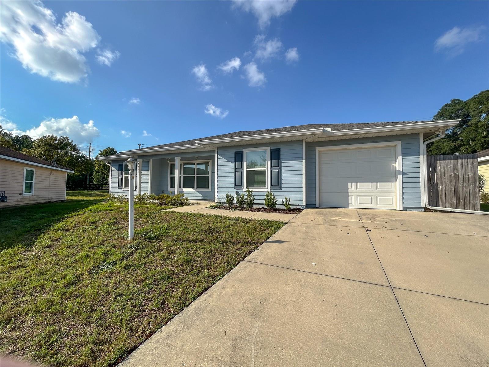 LANAS PLACE - Residential Lease