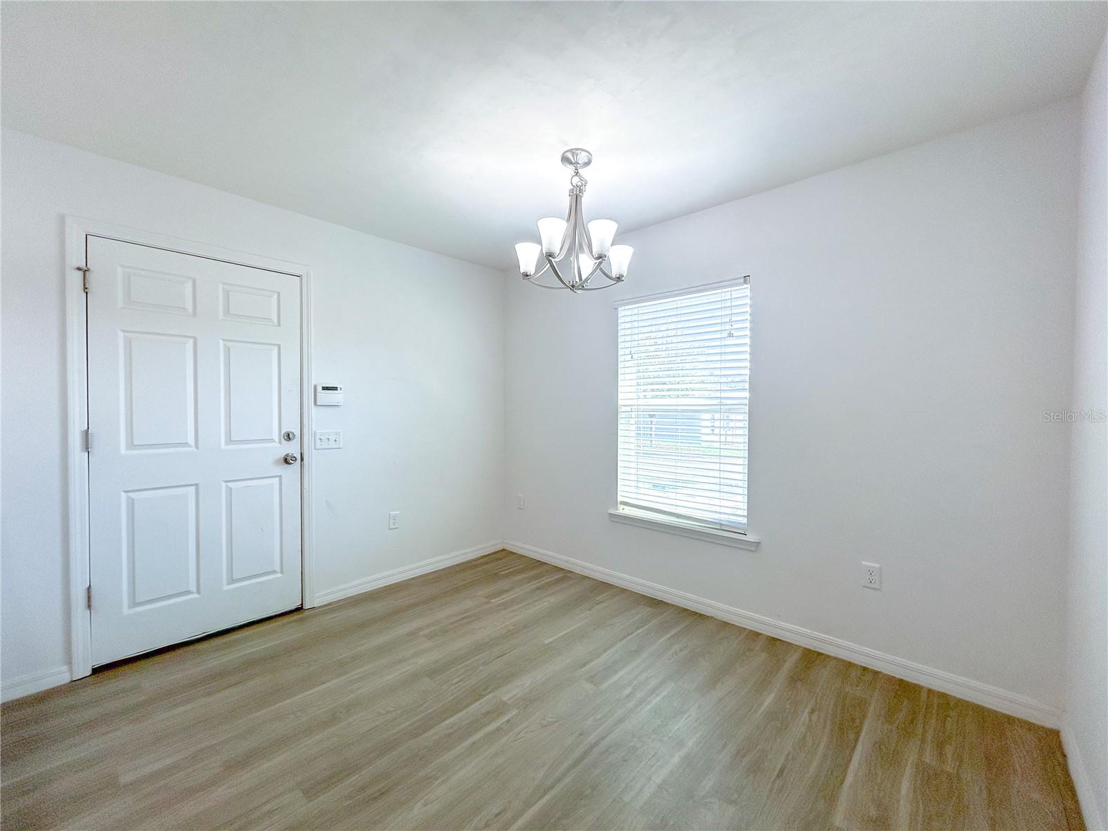 LANAS PLACE - Residential Lease