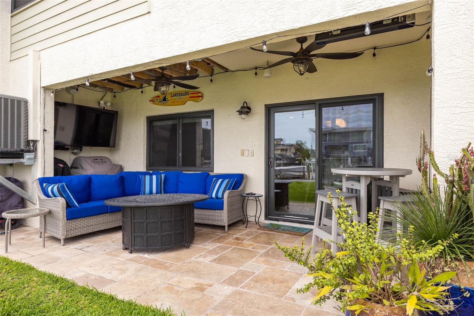 2395 HANOVER DR