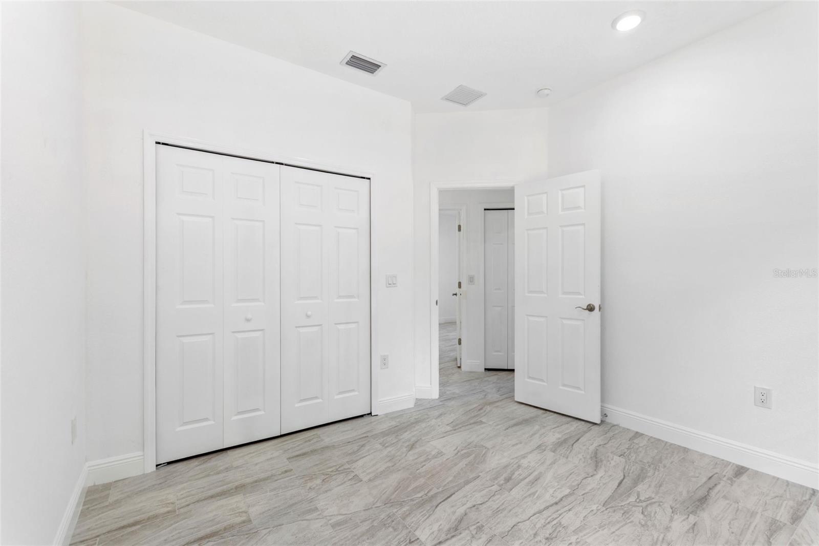 INDIAN LAKE ESTATES - Residential