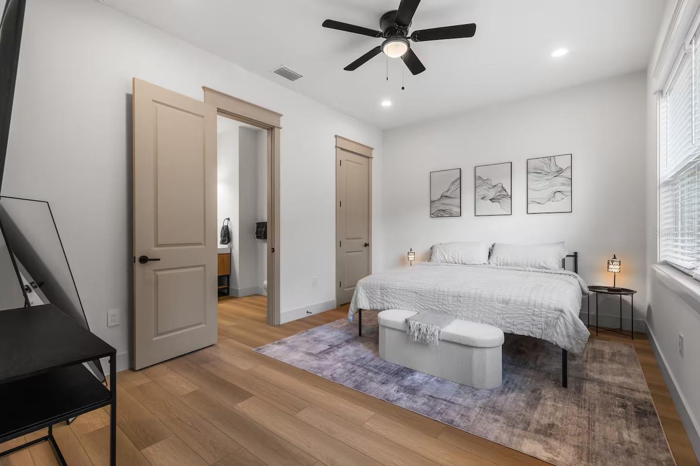 EAST TAMPA BLOCKS 1 TO 40 - Residential Lease