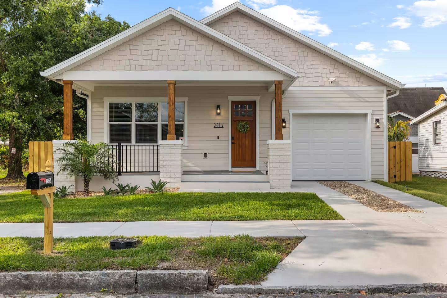 EAST TAMPA BLOCKS 1 TO 40 - Residential Lease