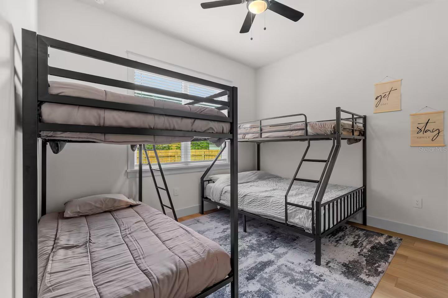 EAST TAMPA BLOCKS 1 TO 40 - Residential Lease