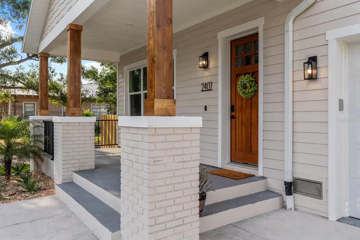 EAST TAMPA BLOCKS 1 TO 40 - Residential Lease