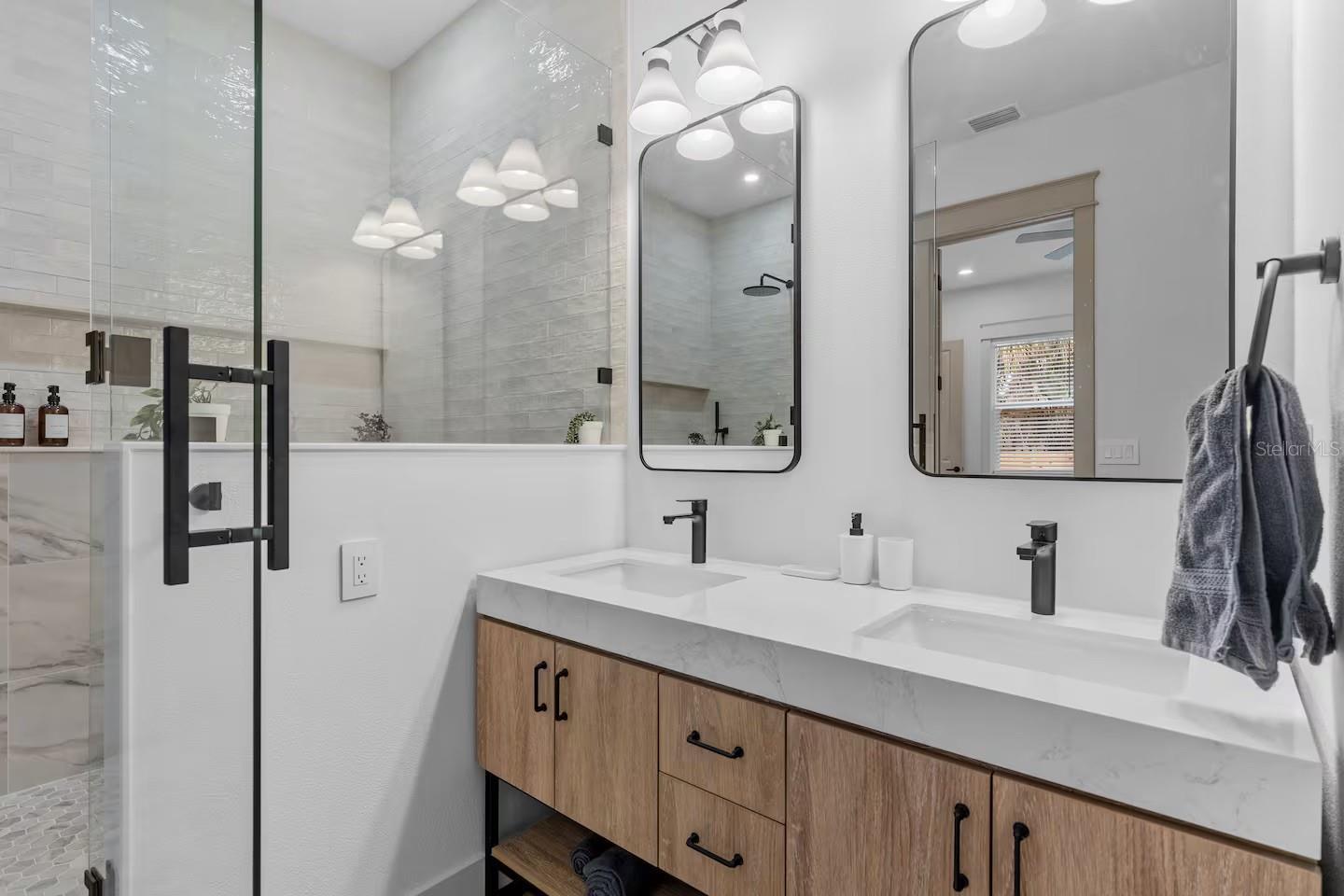 EAST TAMPA BLOCKS 1 TO 40 - Residential Lease