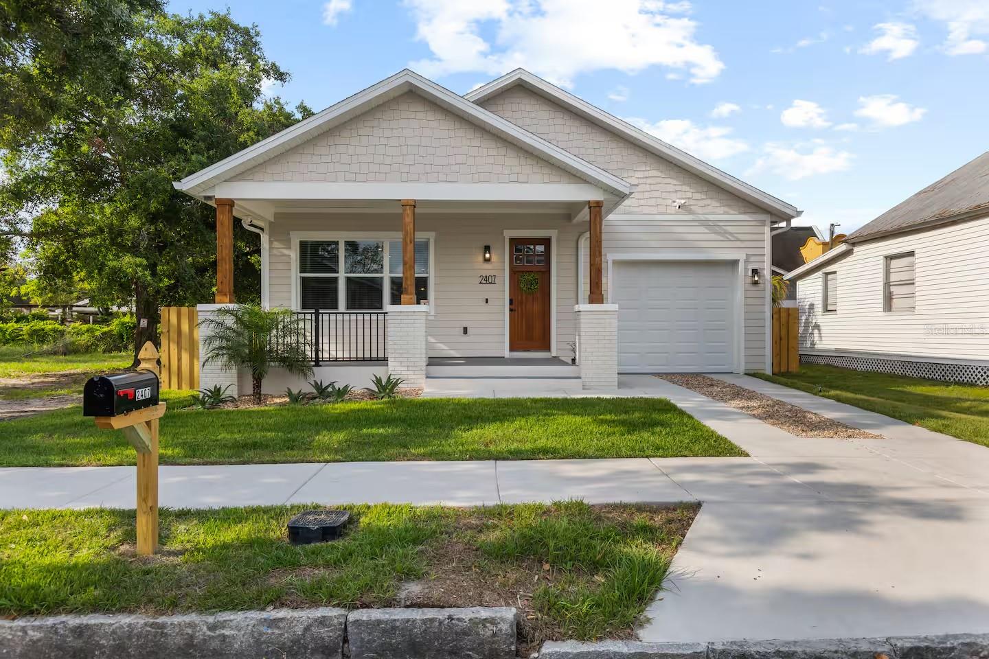 EAST TAMPA BLOCKS 1 TO 40 - Residential Lease