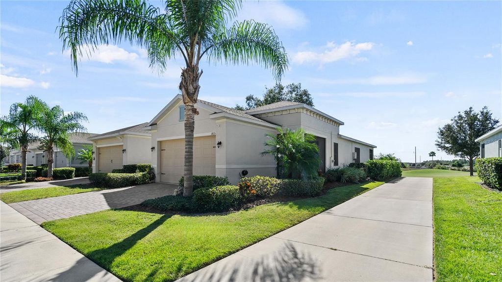 Photo of 1825 Flora Pass Place, Kissimmee, FL 34747 (MLS # O6355192)
