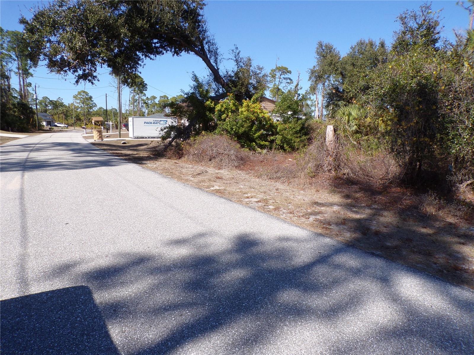 PORT CHARLOTTE SUB 33 - Land