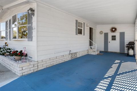 A home in BROOKSVILLE