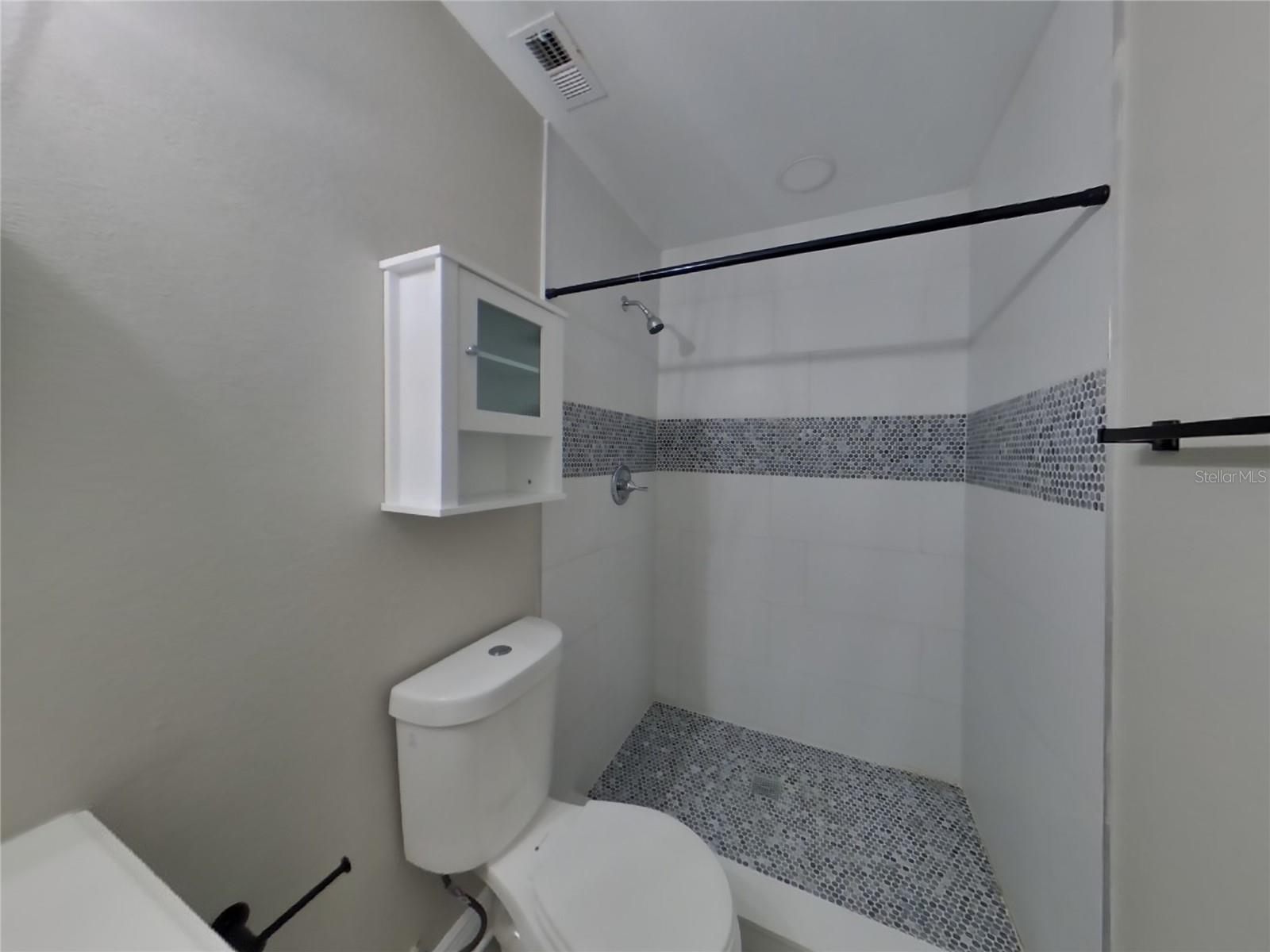 DELTONA LAKES UNIT 05 - Residential Lease