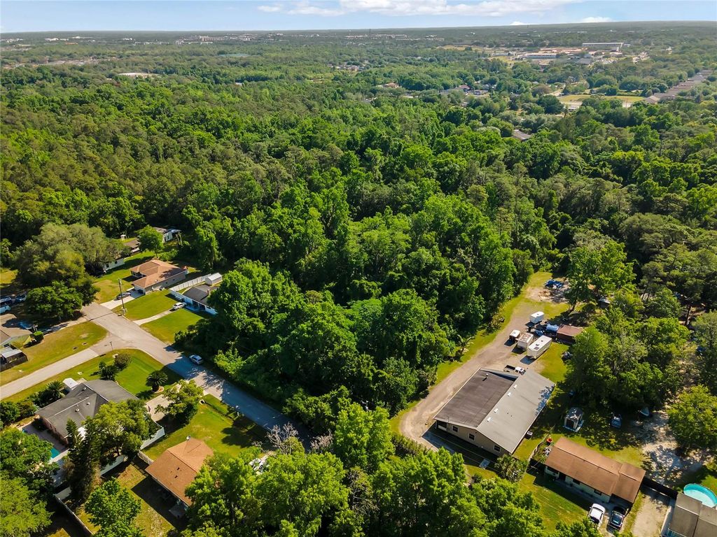 Photo of 2209 Grayson Drive, Orlando, FL 32817 (MLS # O6377360)