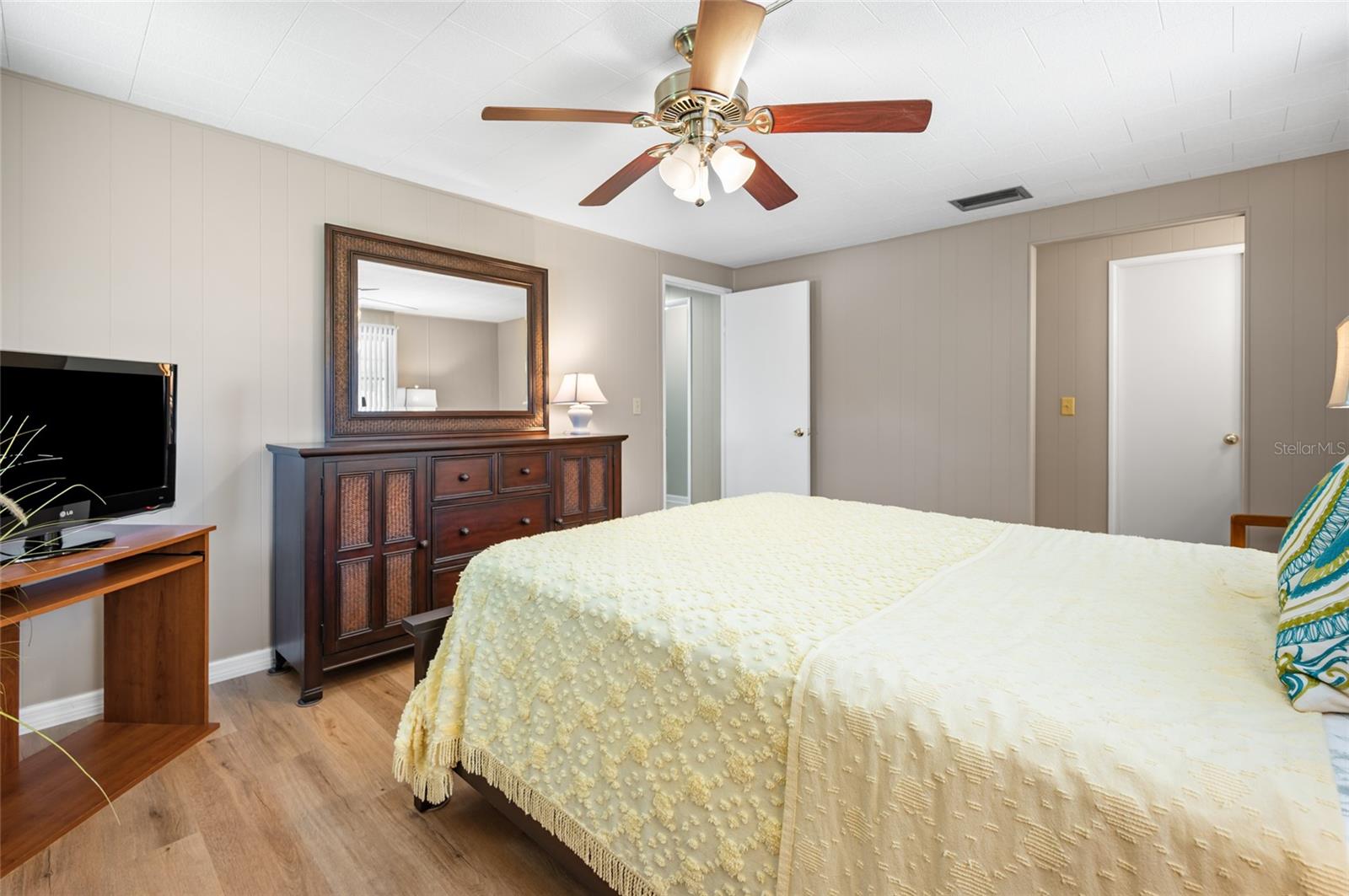 JAPANESE GARDENS MHP - Residential