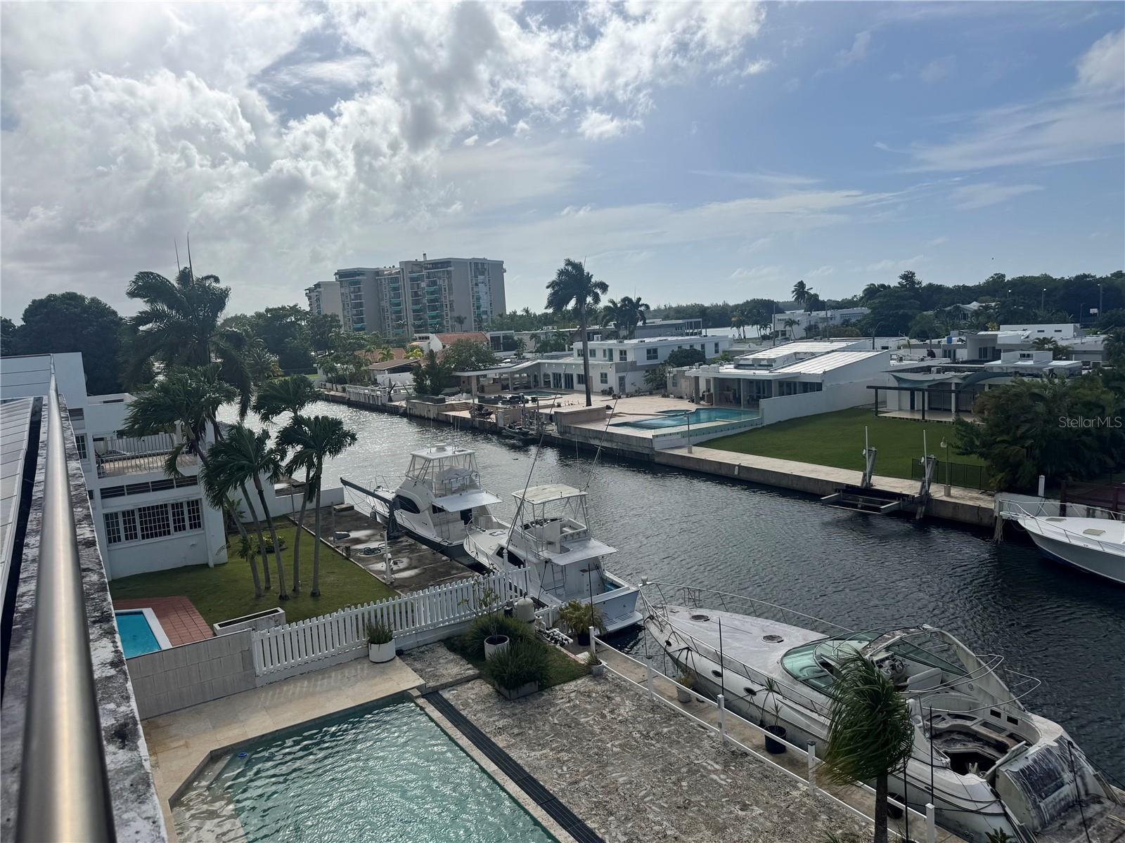 VISTA MAR MARINA ESTE - Residential