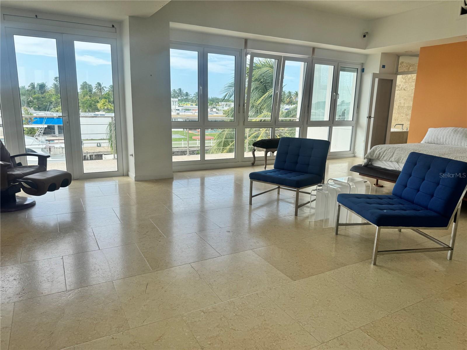 VISTA MAR MARINA ESTE - Residential