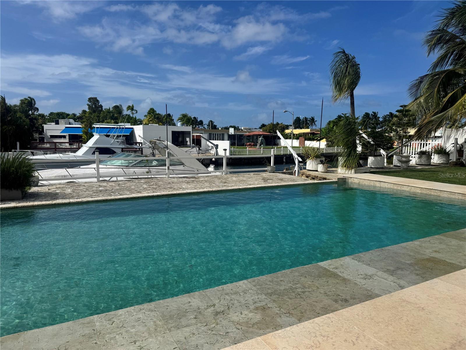 VISTA MAR MARINA ESTE - Residential