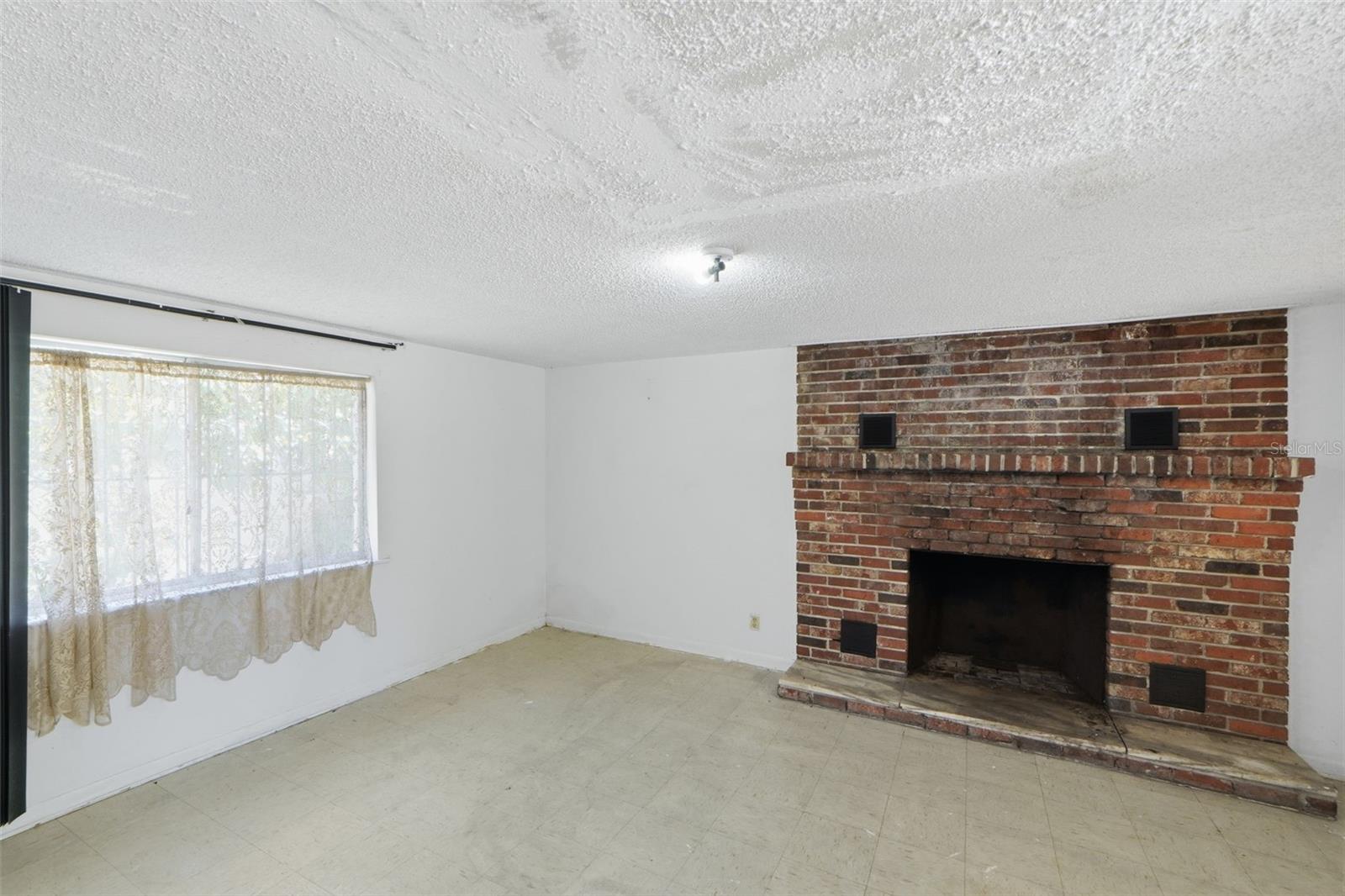 1301 E WILDER AVENUE