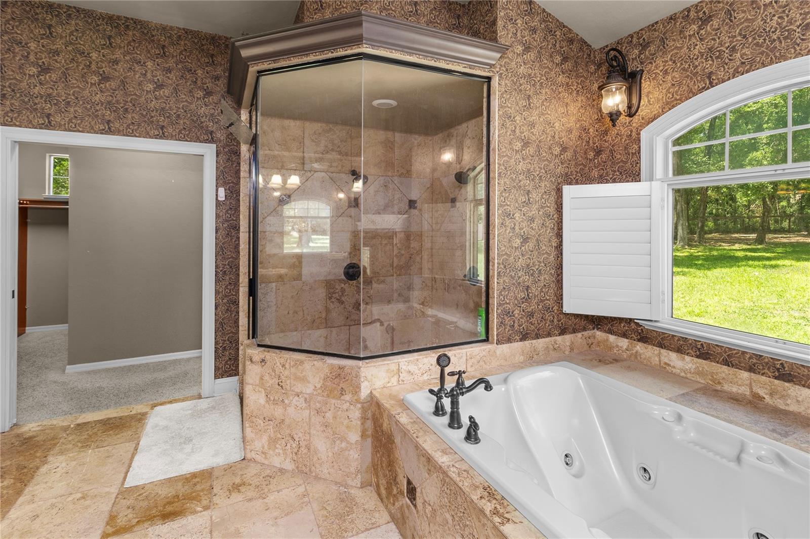 SHANNON WOODS - Residential Lease