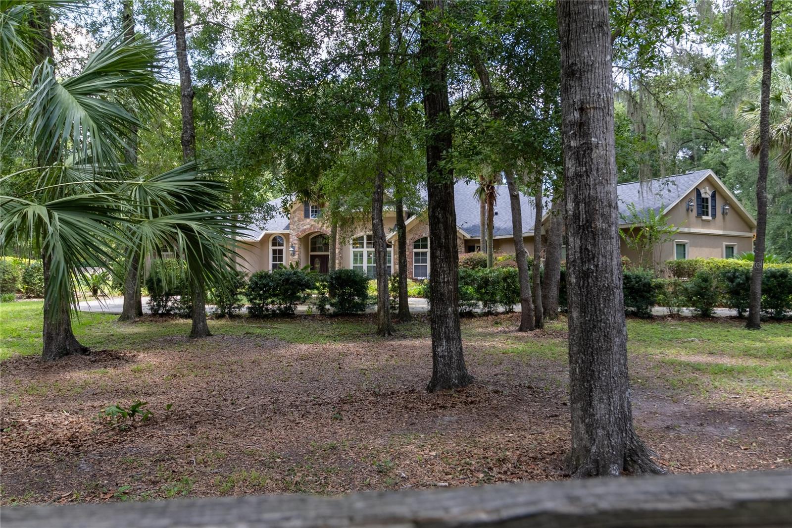 SHANNON WOODS - Residential Lease