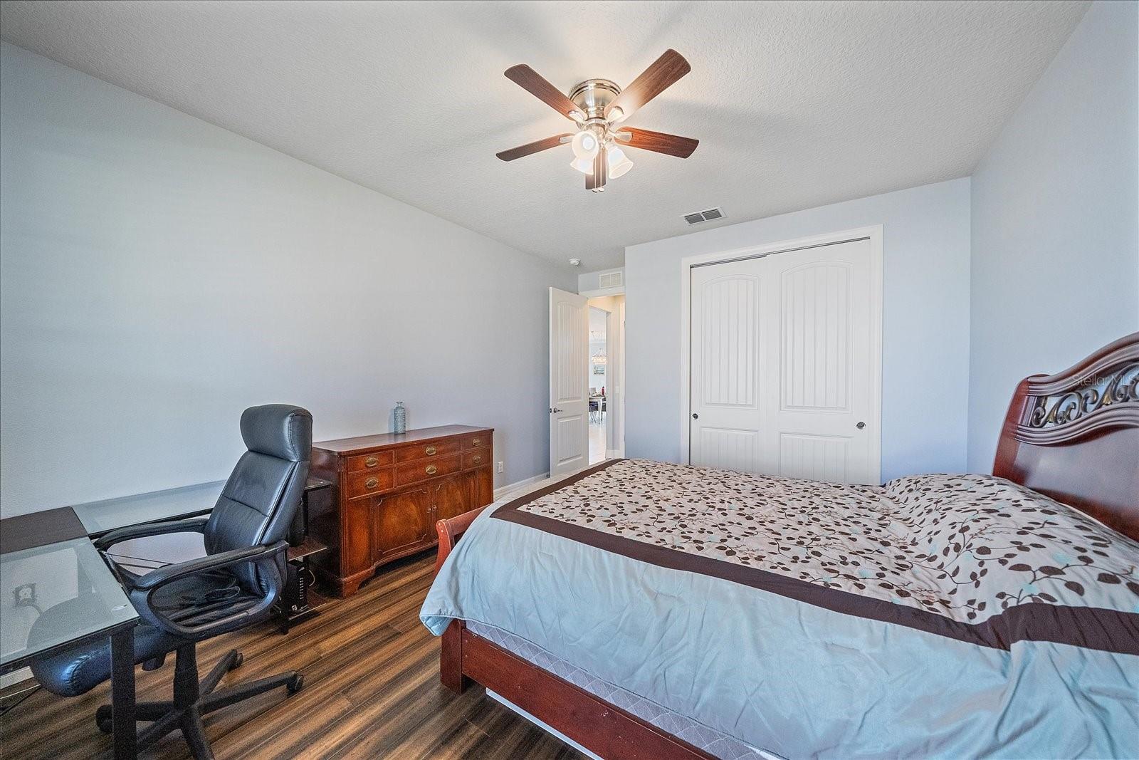 ROCK SPGS ESTATES - Residential