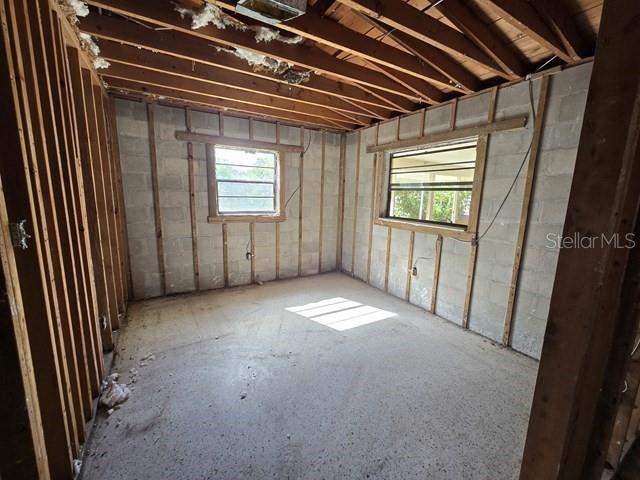 TOWN & COUNTRY ESTATES - Residential