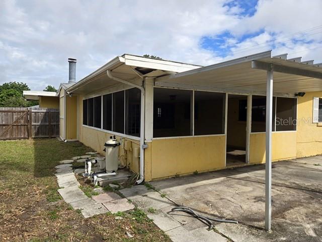 TOWN & COUNTRY ESTATES - Residential