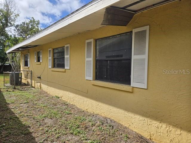 TOWN & COUNTRY ESTATES - Residential