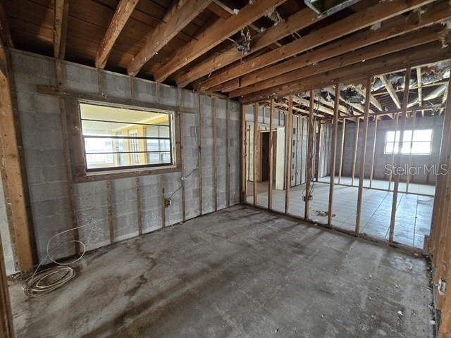 TOWN & COUNTRY ESTATES - Residential