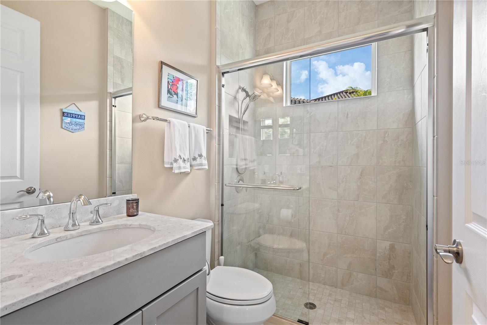 GRAN PARADISO PH 1 - Residential