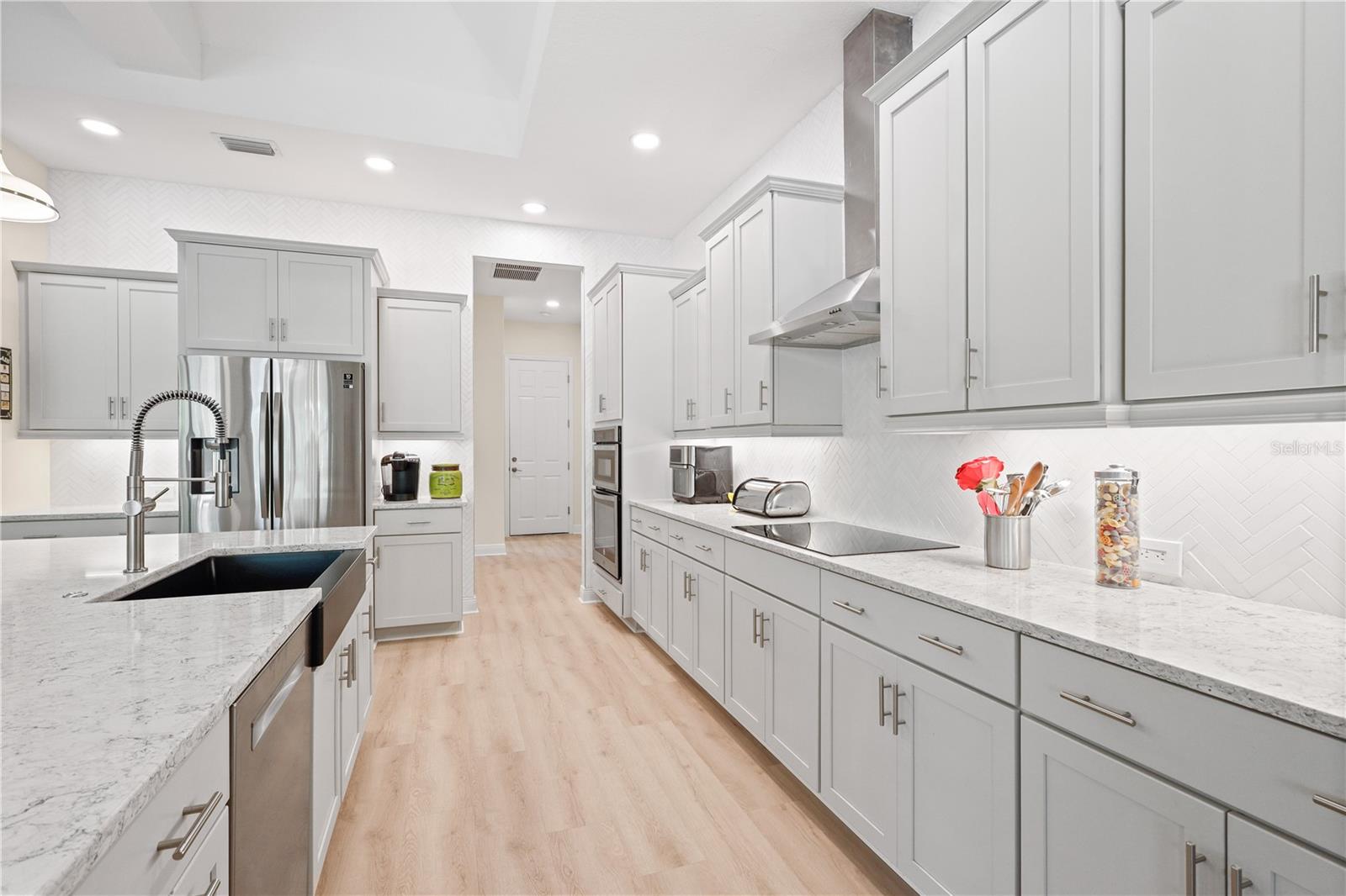 GRAN PARADISO PH 1 - Residential