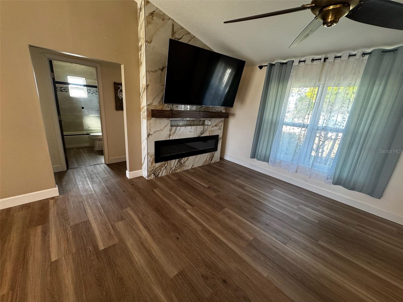 ROTONDA WEST OAKLAND HILLS - Residential