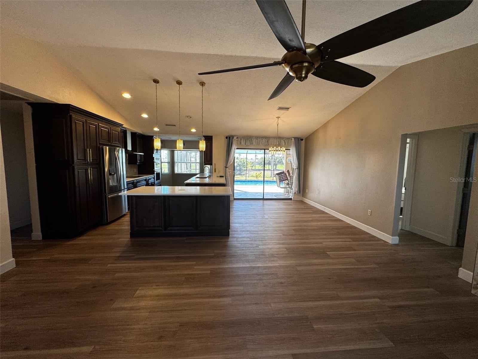 ROTONDA WEST OAKLAND HILLS - Residential