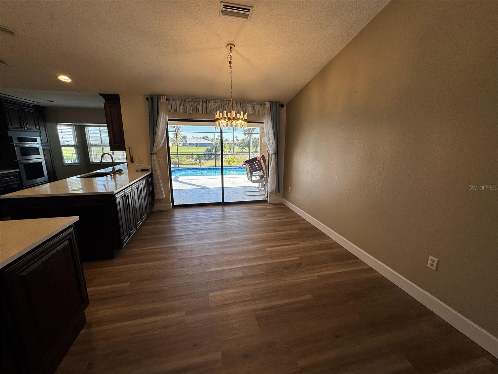 ROTONDA WEST OAKLAND HILLS - Residential