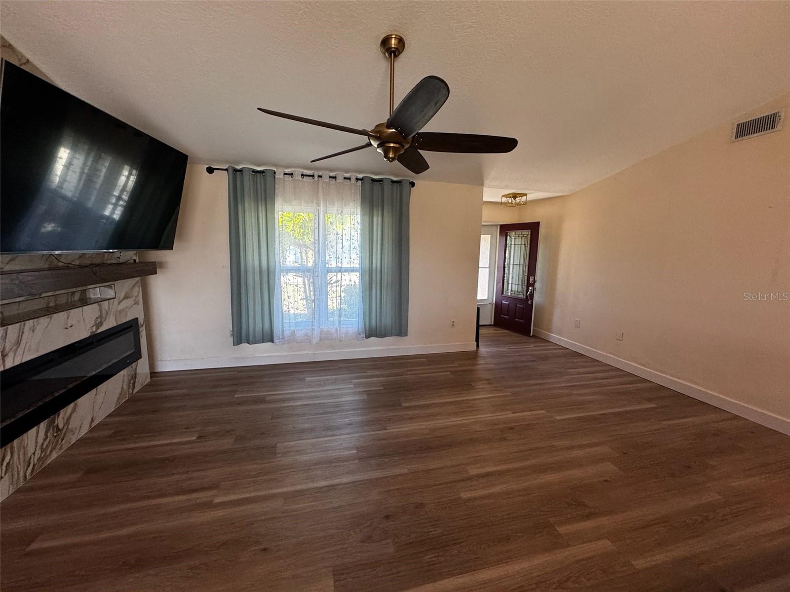 ROTONDA WEST OAKLAND HILLS - Residential