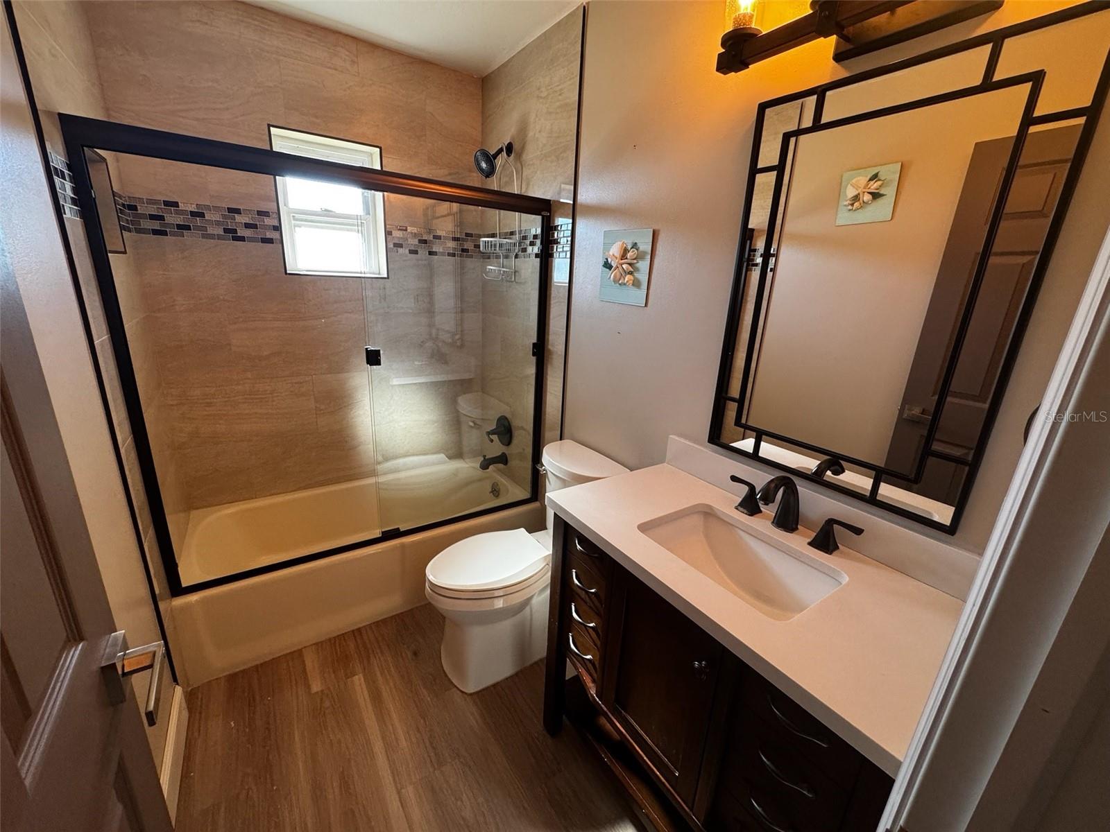 ROTONDA WEST OAKLAND HILLS - Residential