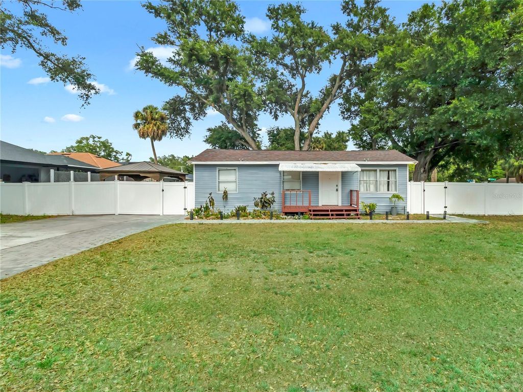 Photo of 6201 Theresa Street, Tampa, FL 33615 (MLS # TB8506530)