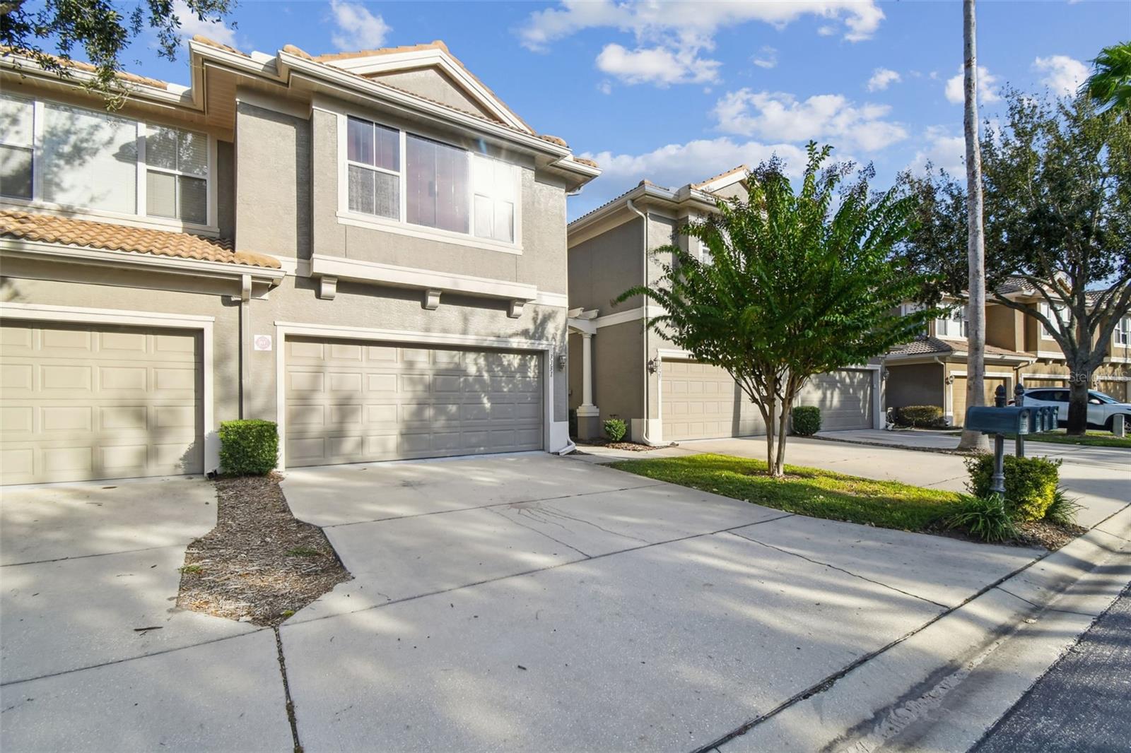 COVERED BRIDGE TWNHMS - Residential