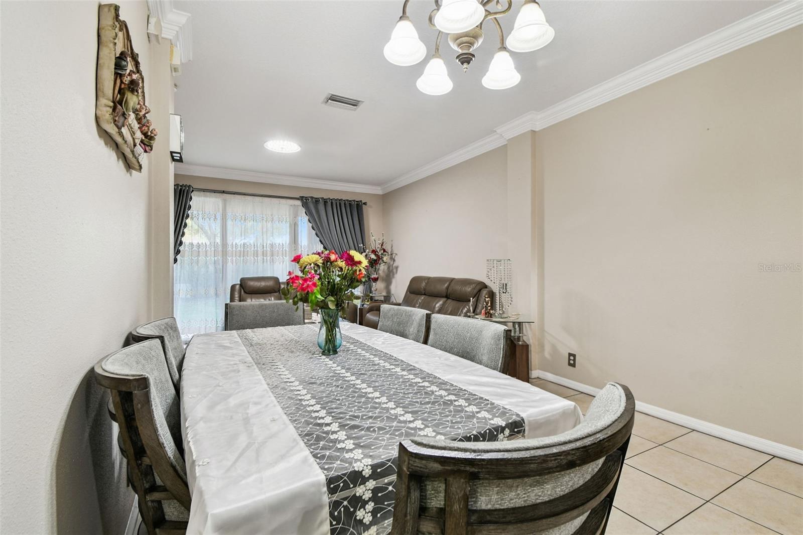 COVERED BRIDGE TWNHMS - Residential