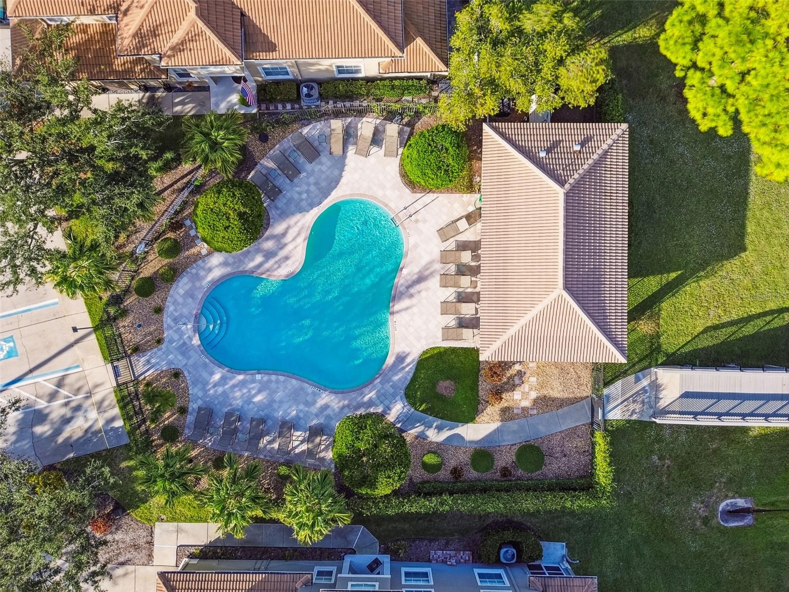 COVERED BRIDGE TWNHMS - Residential