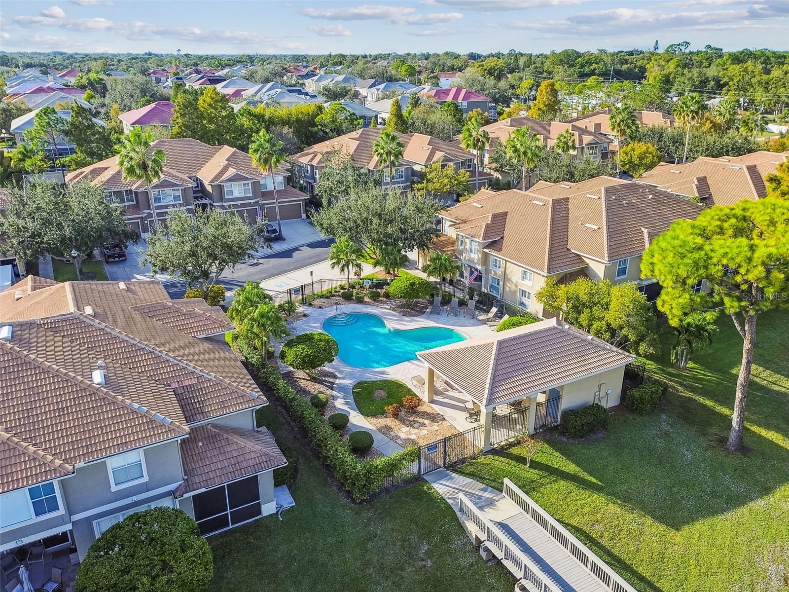 COVERED BRIDGE TWNHMS - Residential