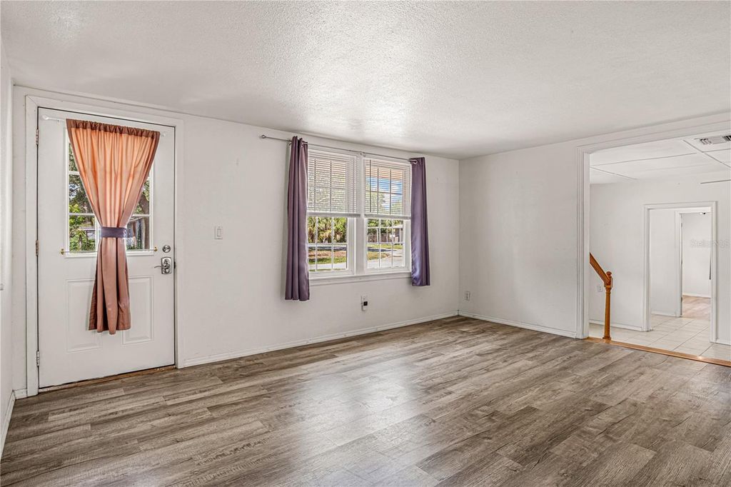 Photo of 3545 Perkins Avenue, Mount Dora, FL 32757 (MLS # V4949362)