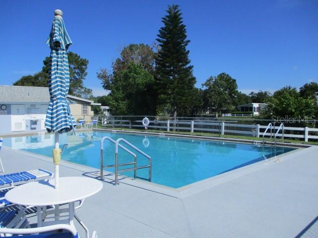TAVARES FOX RUN MOBILE HOME - Residential