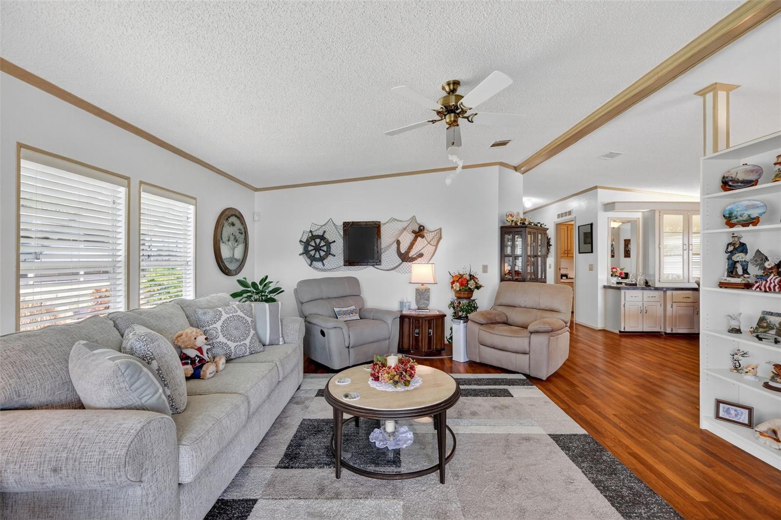 TAVARES FOX RUN MOBILE HOME - Residential