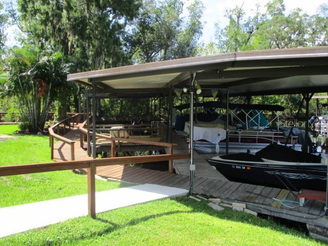 TAVARES FOX RUN MOBILE HOME - Residential