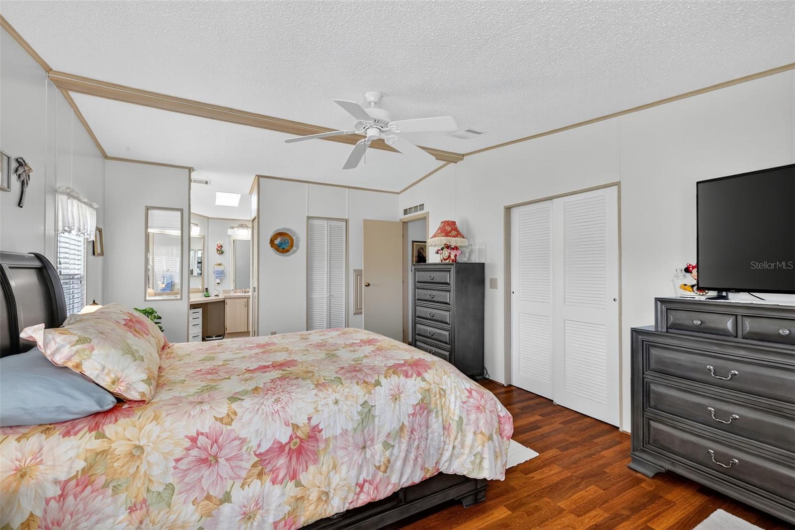 TAVARES FOX RUN MOBILE HOME - Residential