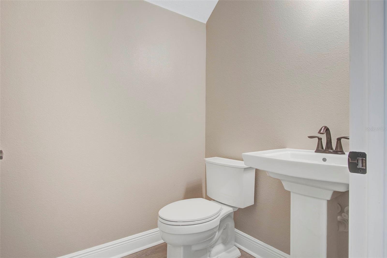 RANDAL WALK - Residential Lease