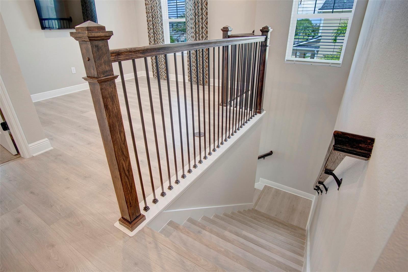 RANDAL WALK - Residential Lease