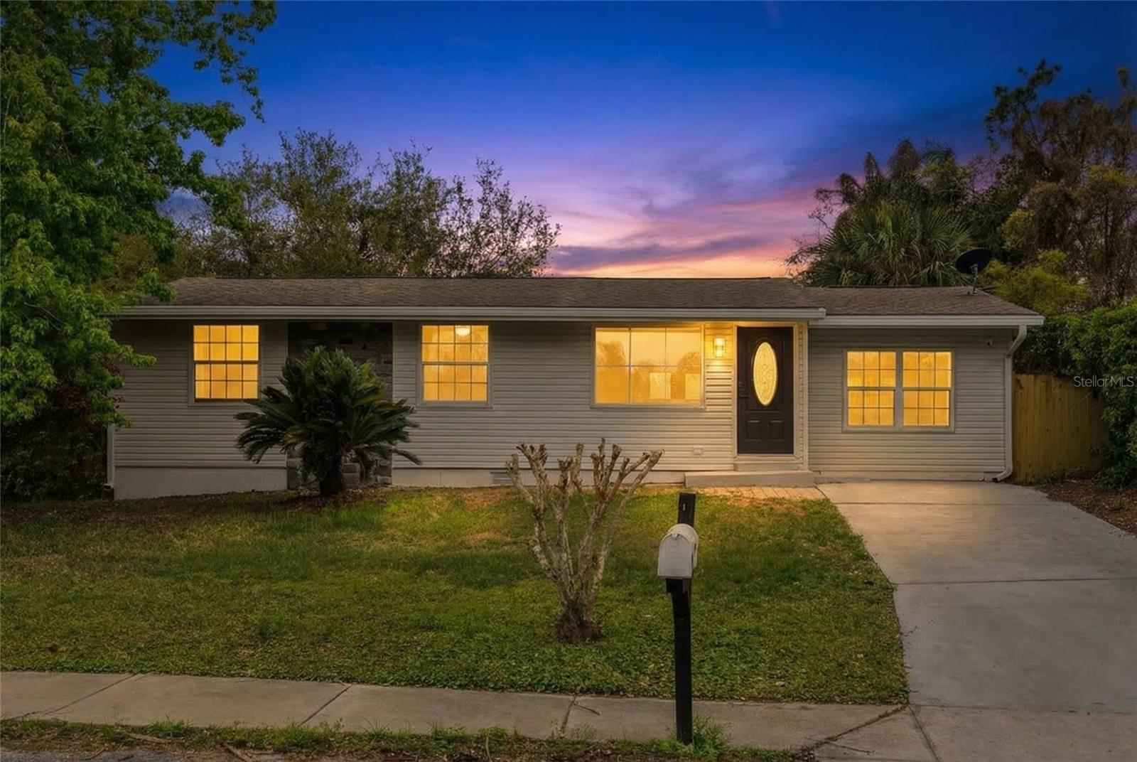 SUNSHINE GARDENS - Residential