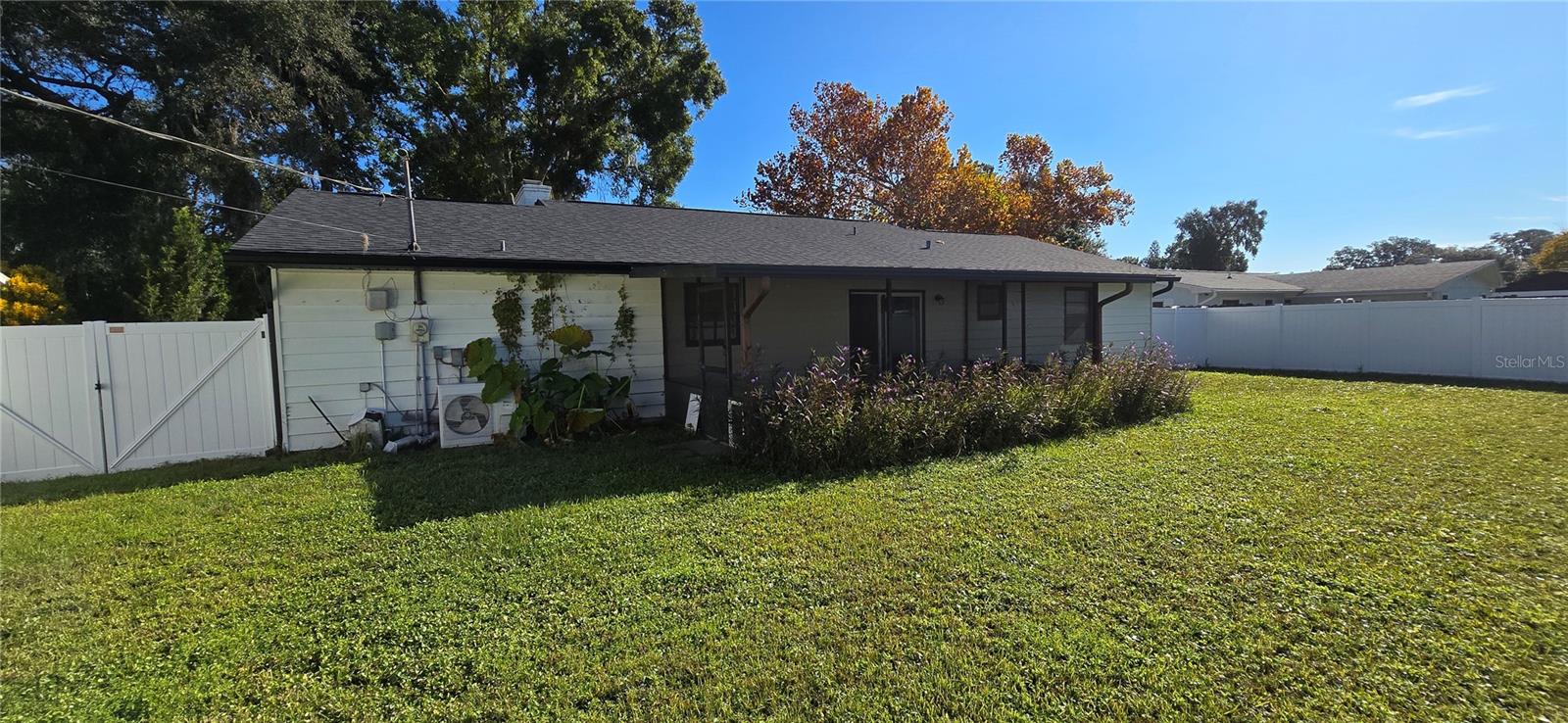 FLORIDA SHORES 01 - Residential