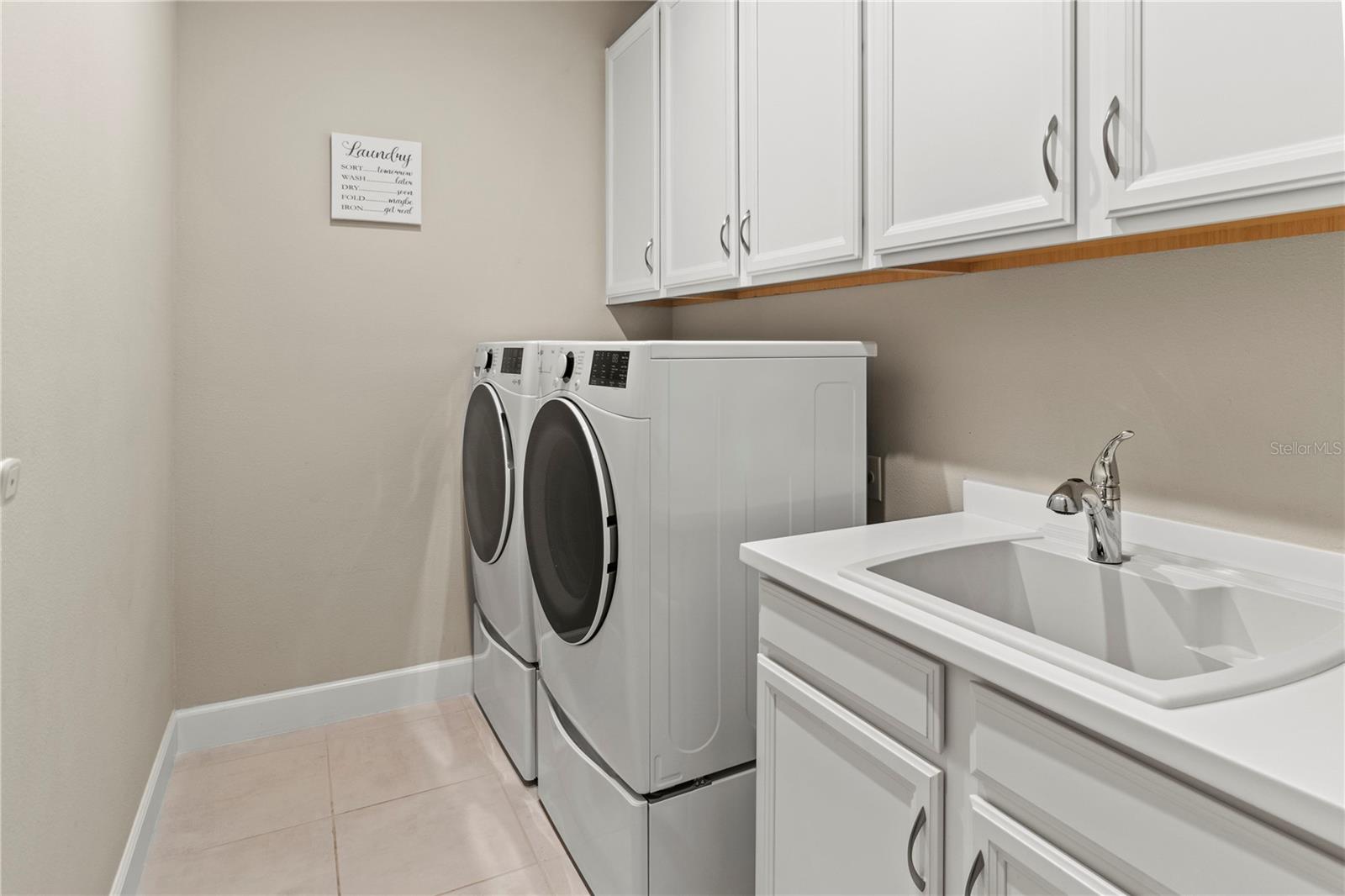 AZARIO ESPLANADE PH II SUBPH C-O - Residential